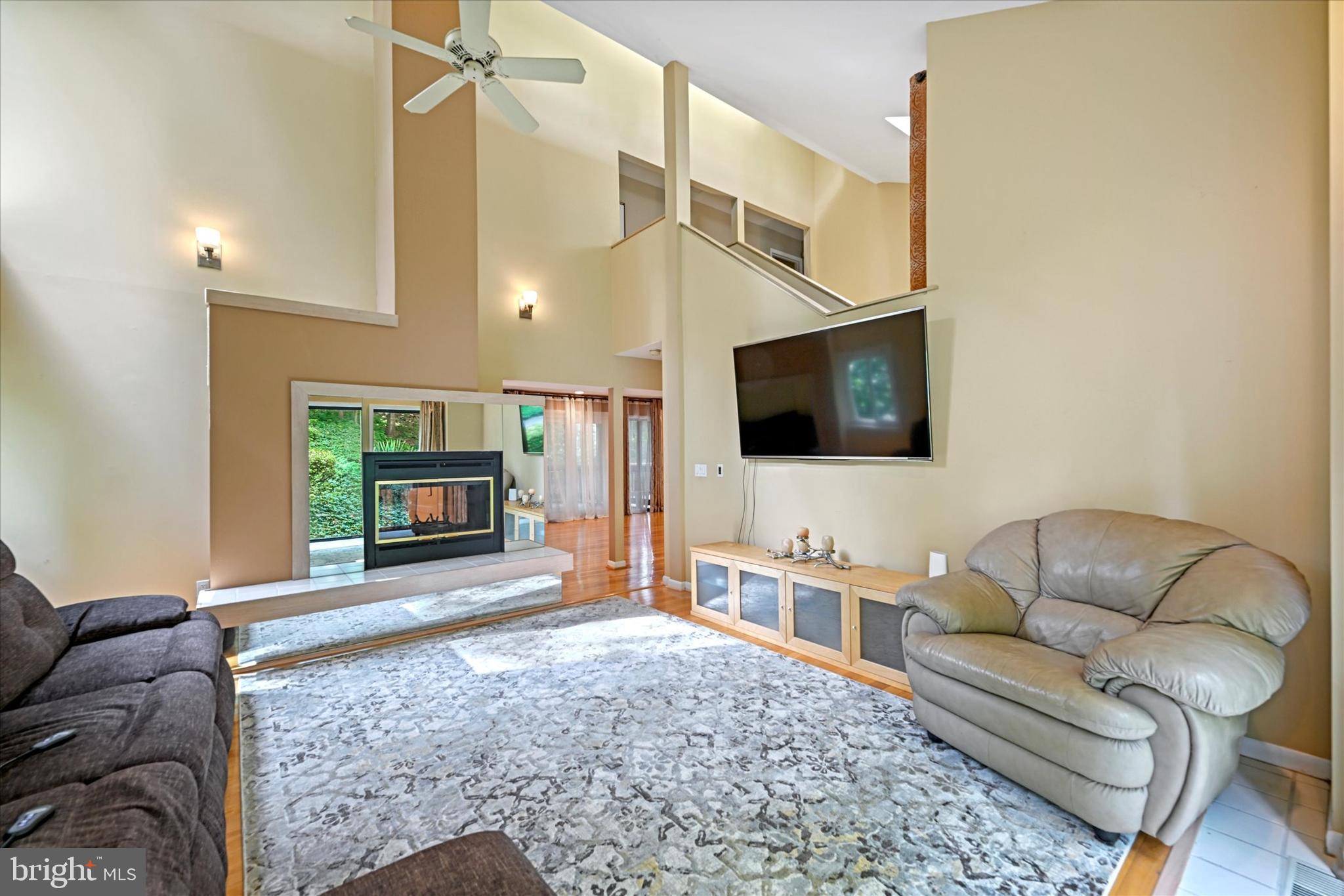 WORTHINGTON HILLSIDE II - Residential