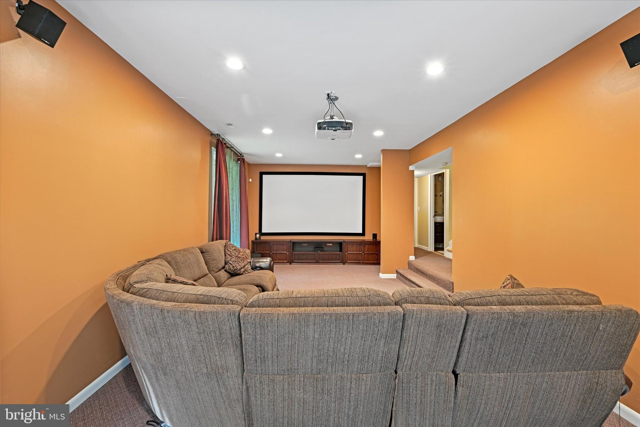 WORTHINGTON HILLSIDE II - Residential