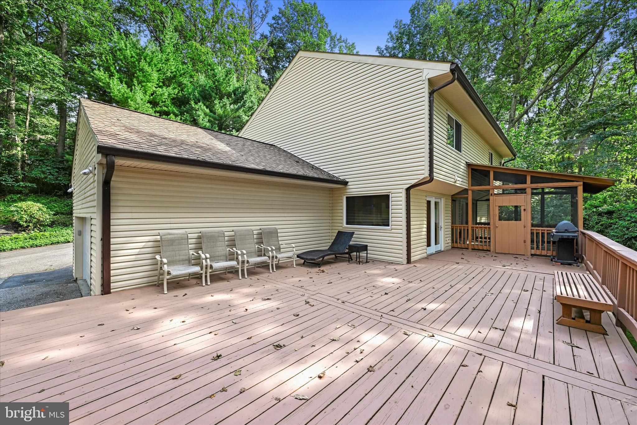 WORTHINGTON HILLSIDE II - Residential