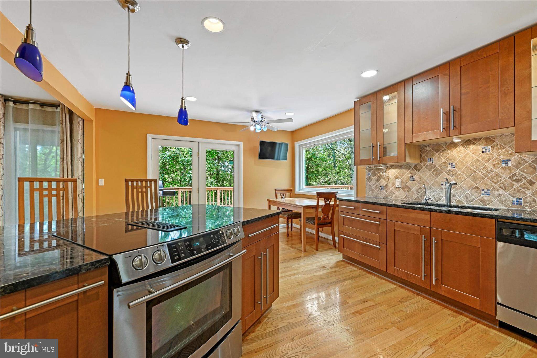 WORTHINGTON HILLSIDE II - Residential