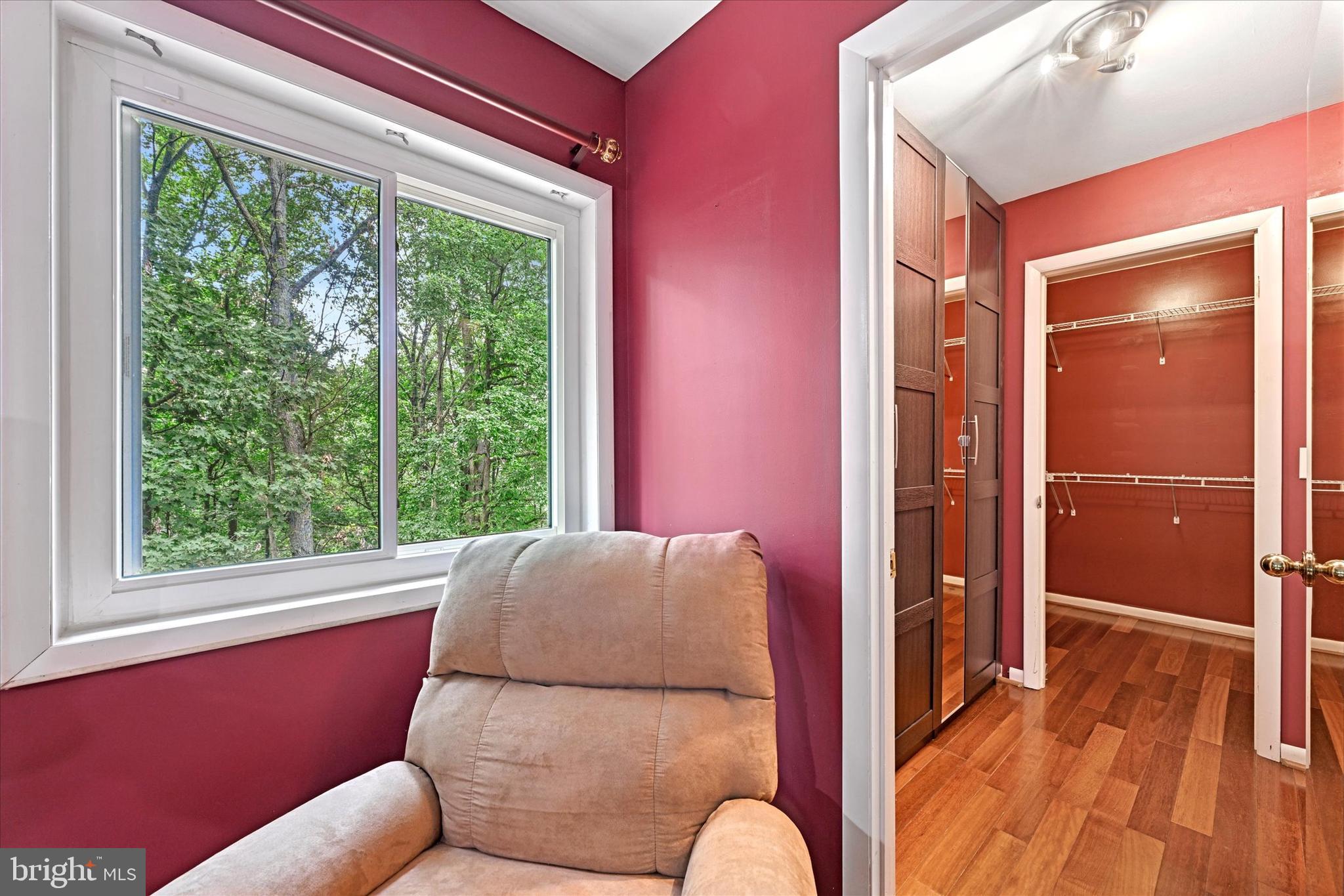 WORTHINGTON HILLSIDE II - Residential