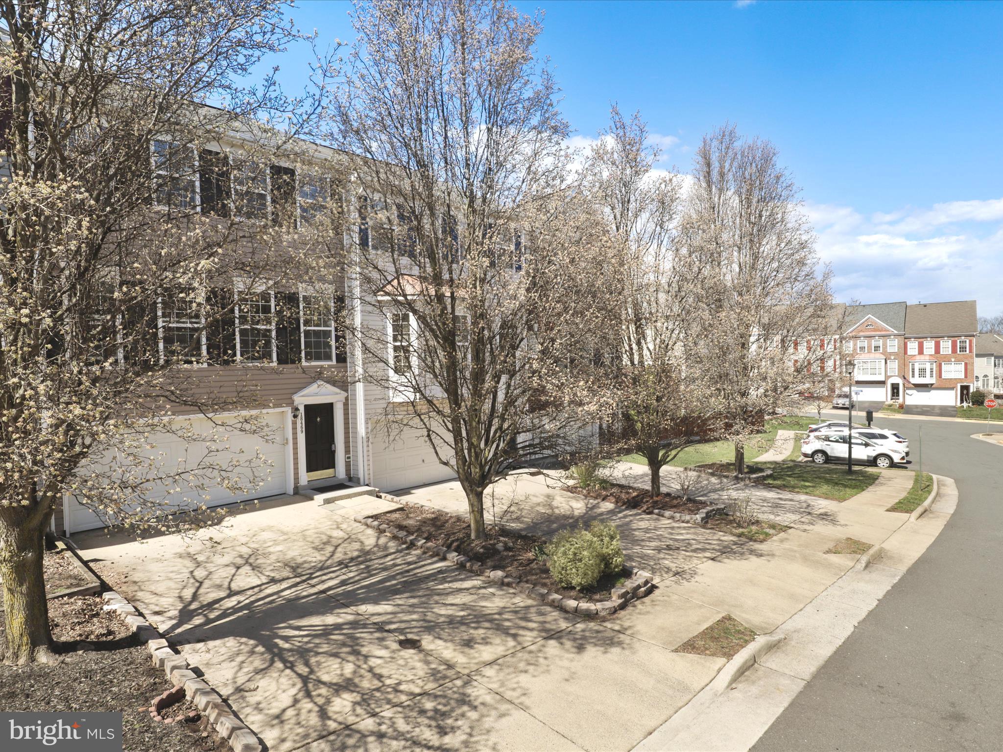 SPRING LAKES - Residential