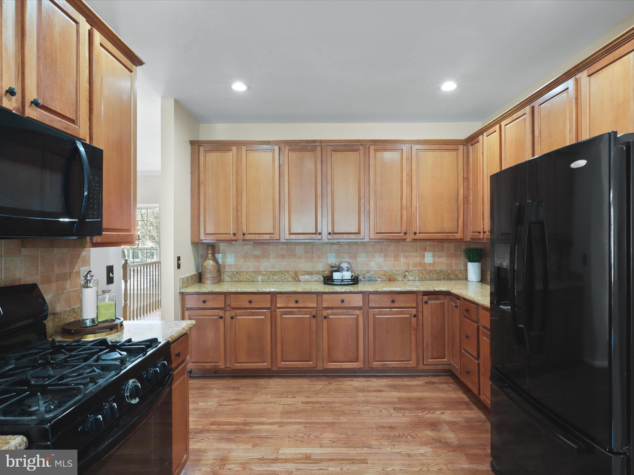 SPRING LAKES - Residential