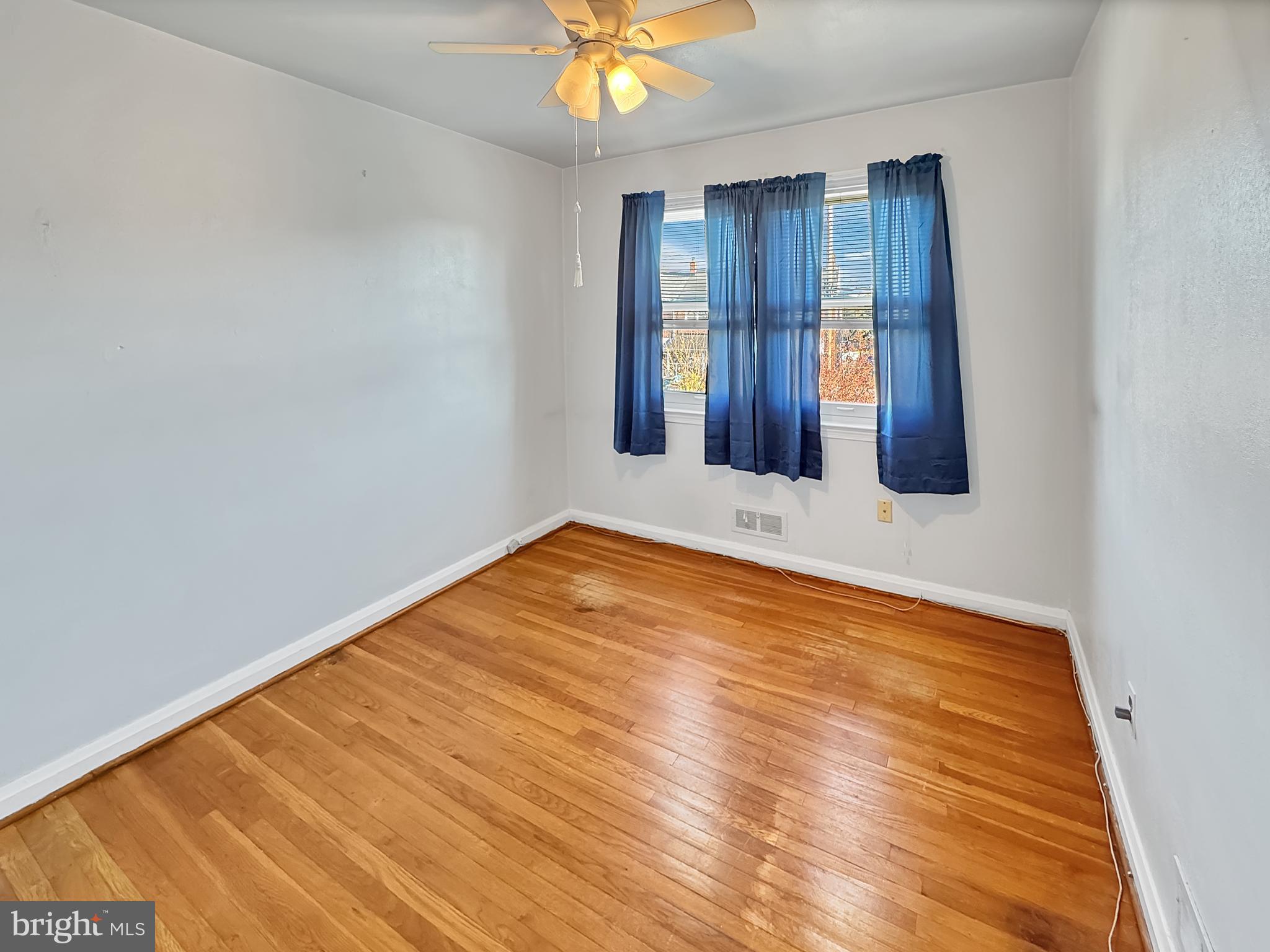 EASTWOOD - Residential