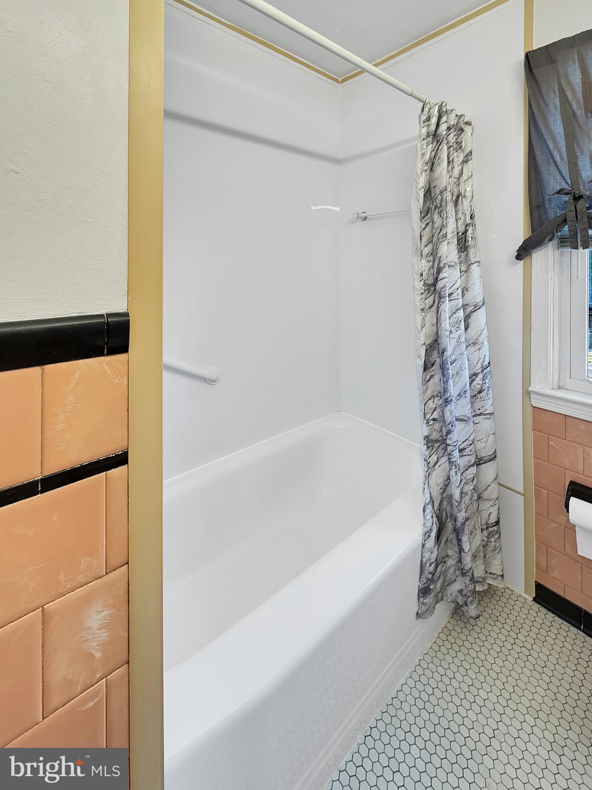 EASTWOOD - Residential