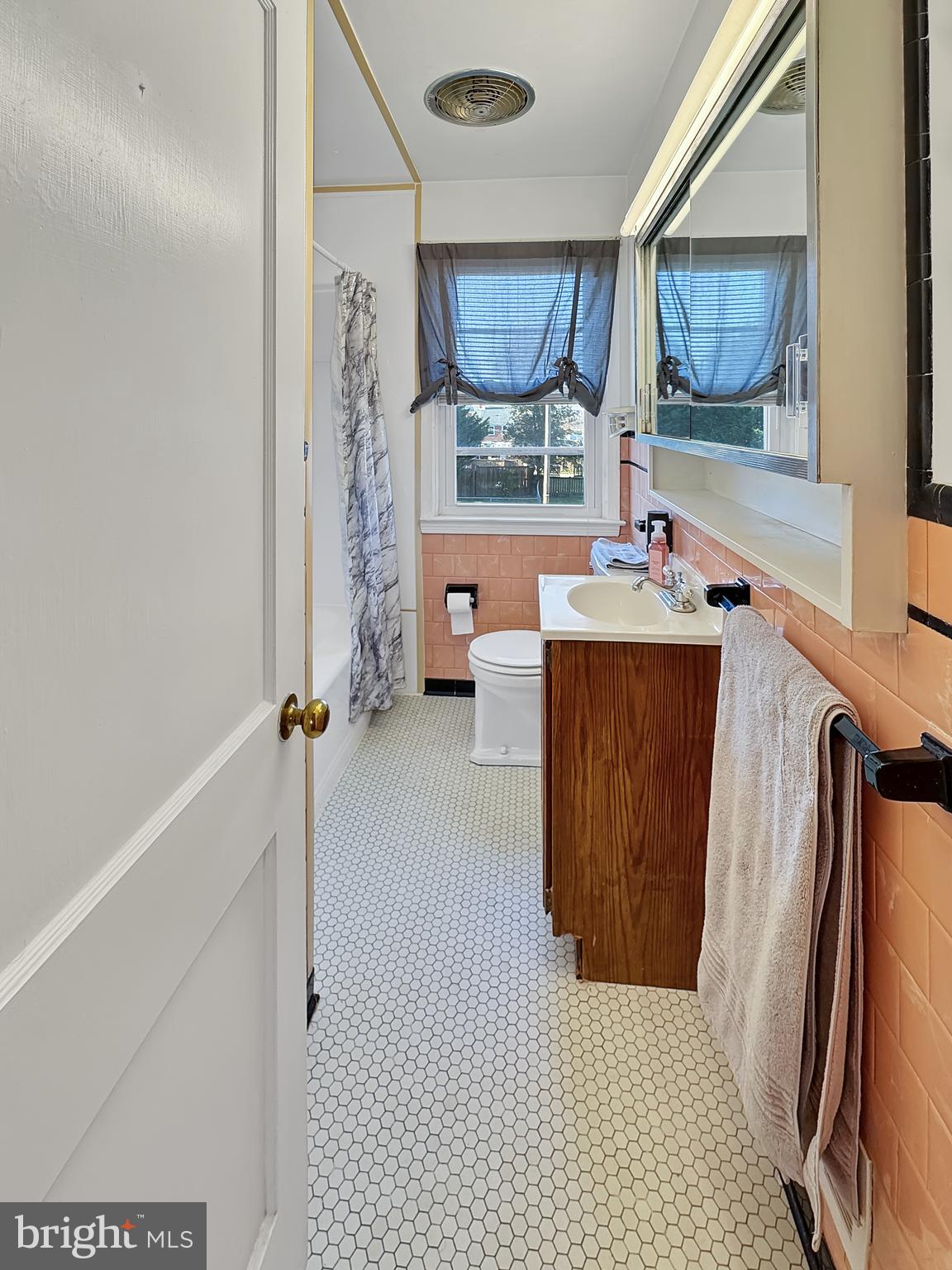 EASTWOOD - Residential