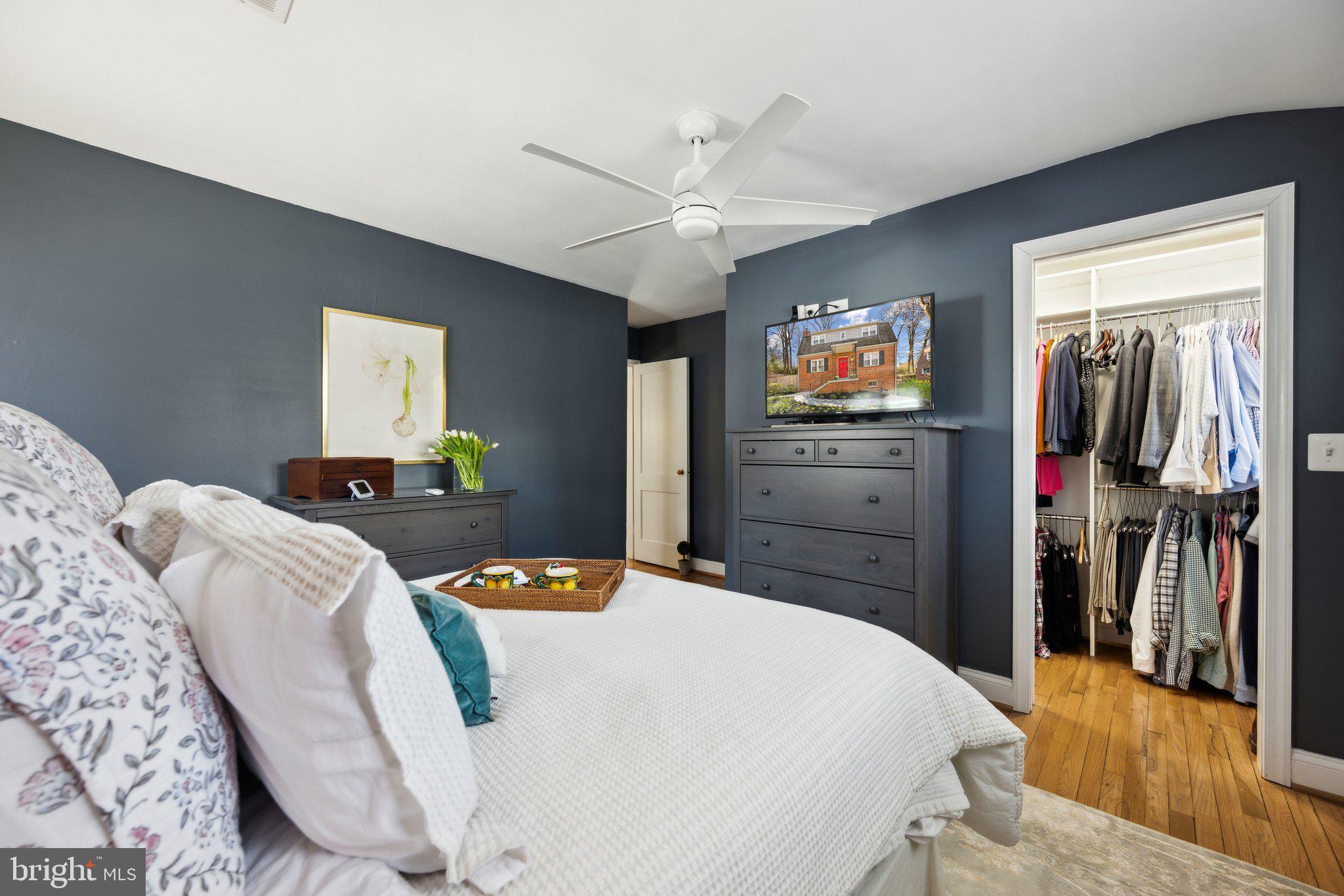 FOREST GLEN PARK - Residential