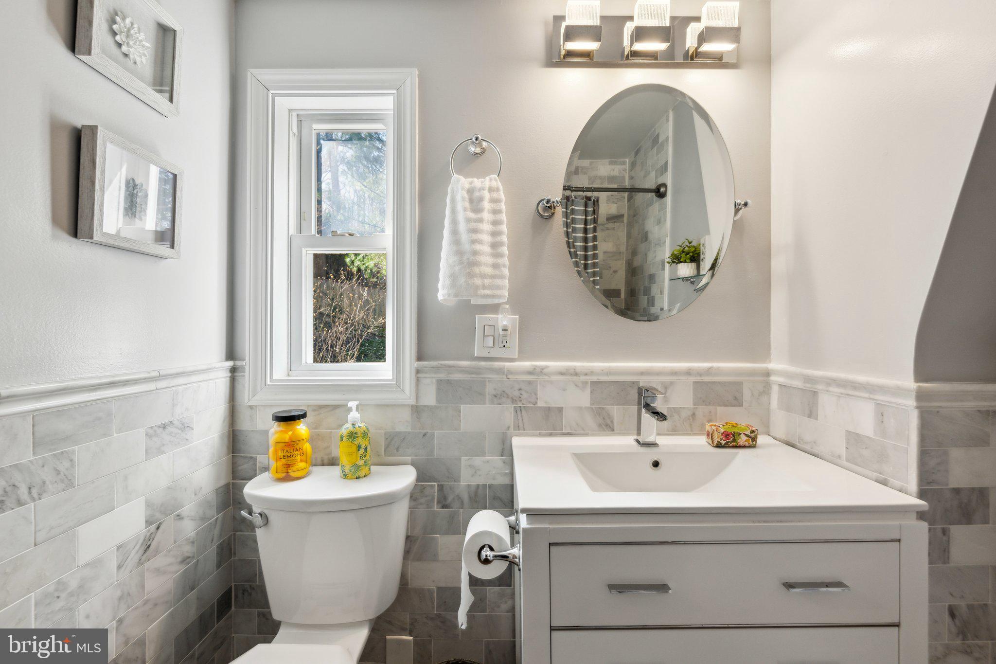 FOREST GLEN PARK - Residential