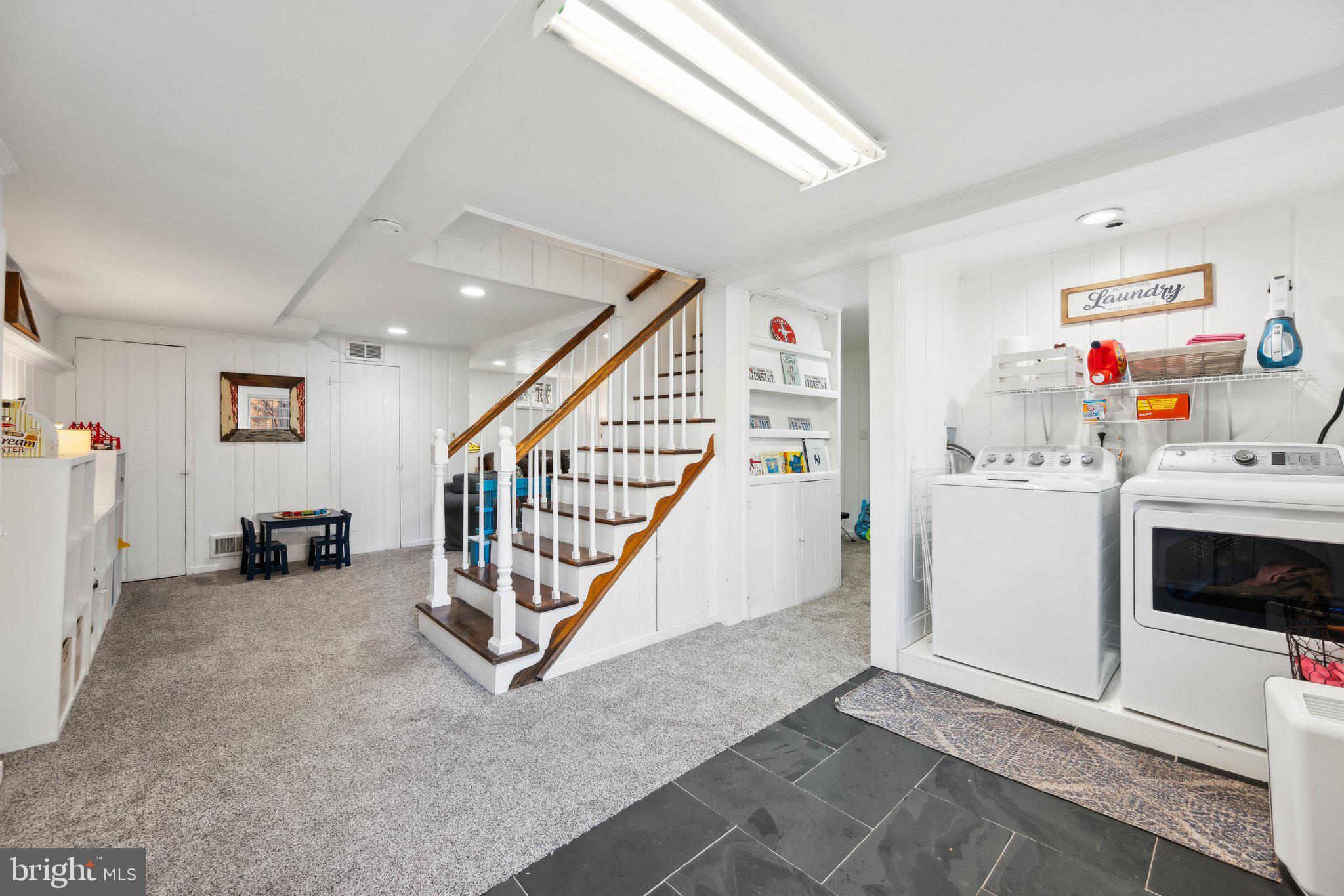 FOREST GLEN PARK - Residential