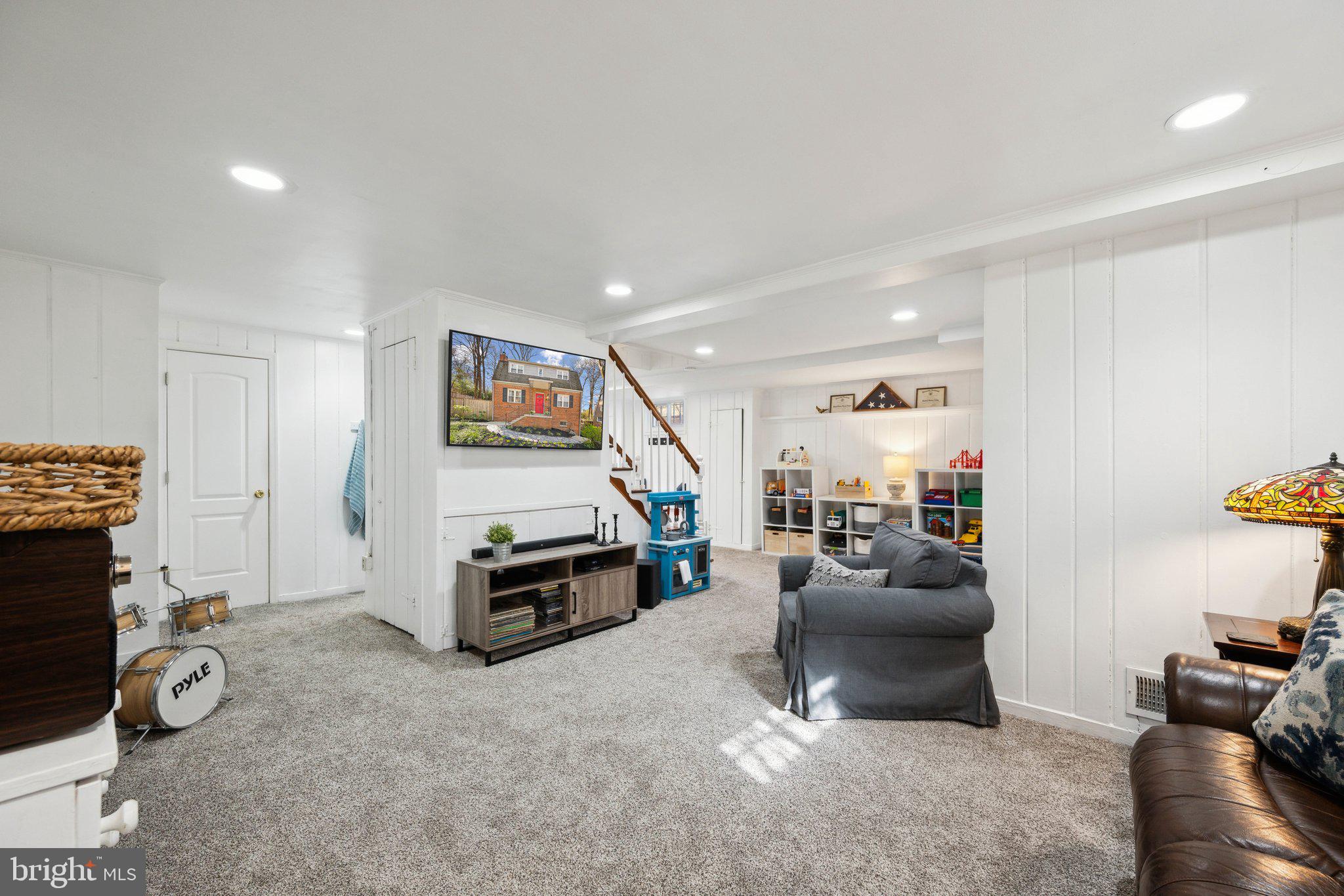 FOREST GLEN PARK - Residential