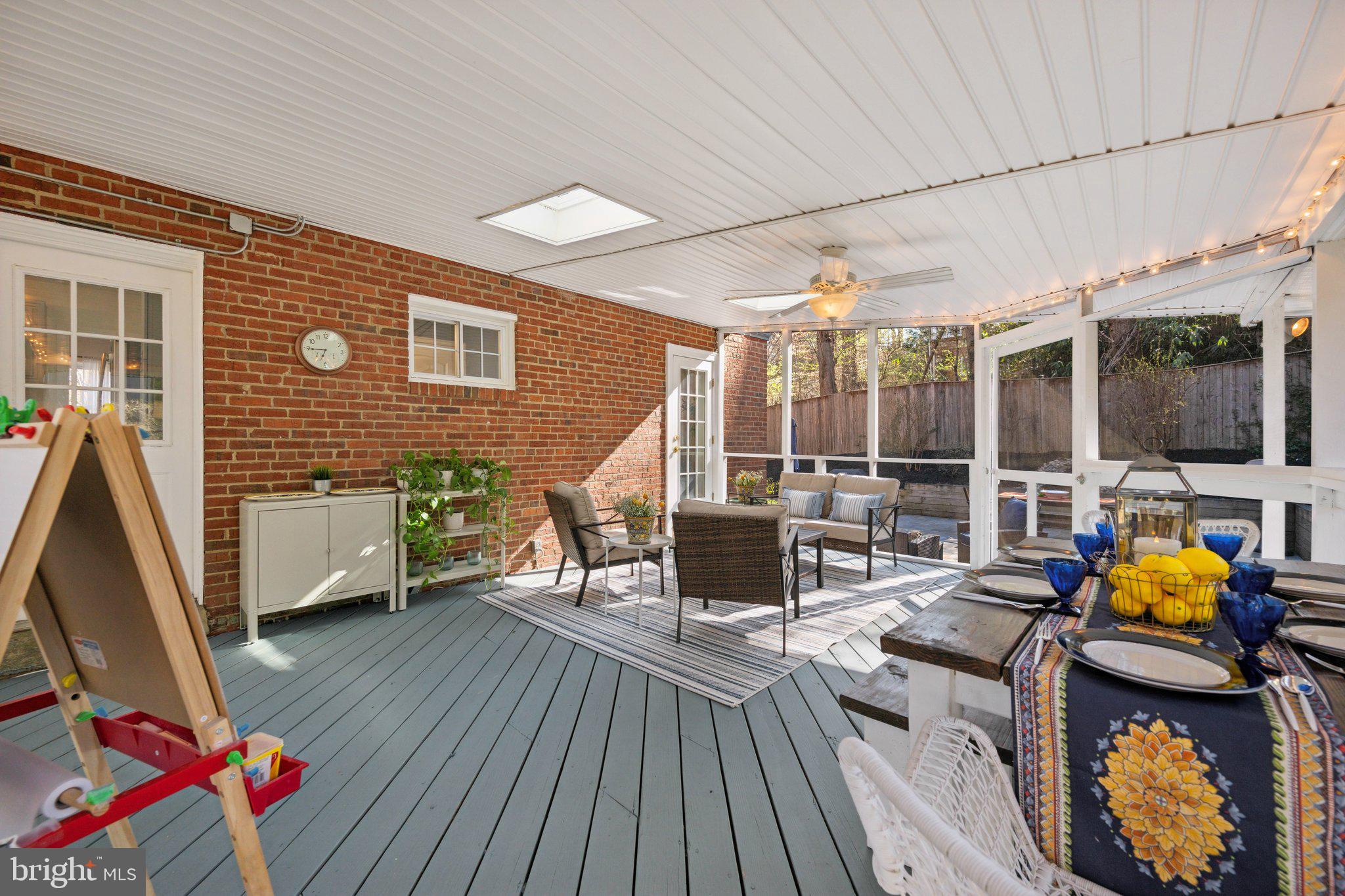 FOREST GLEN PARK - Residential