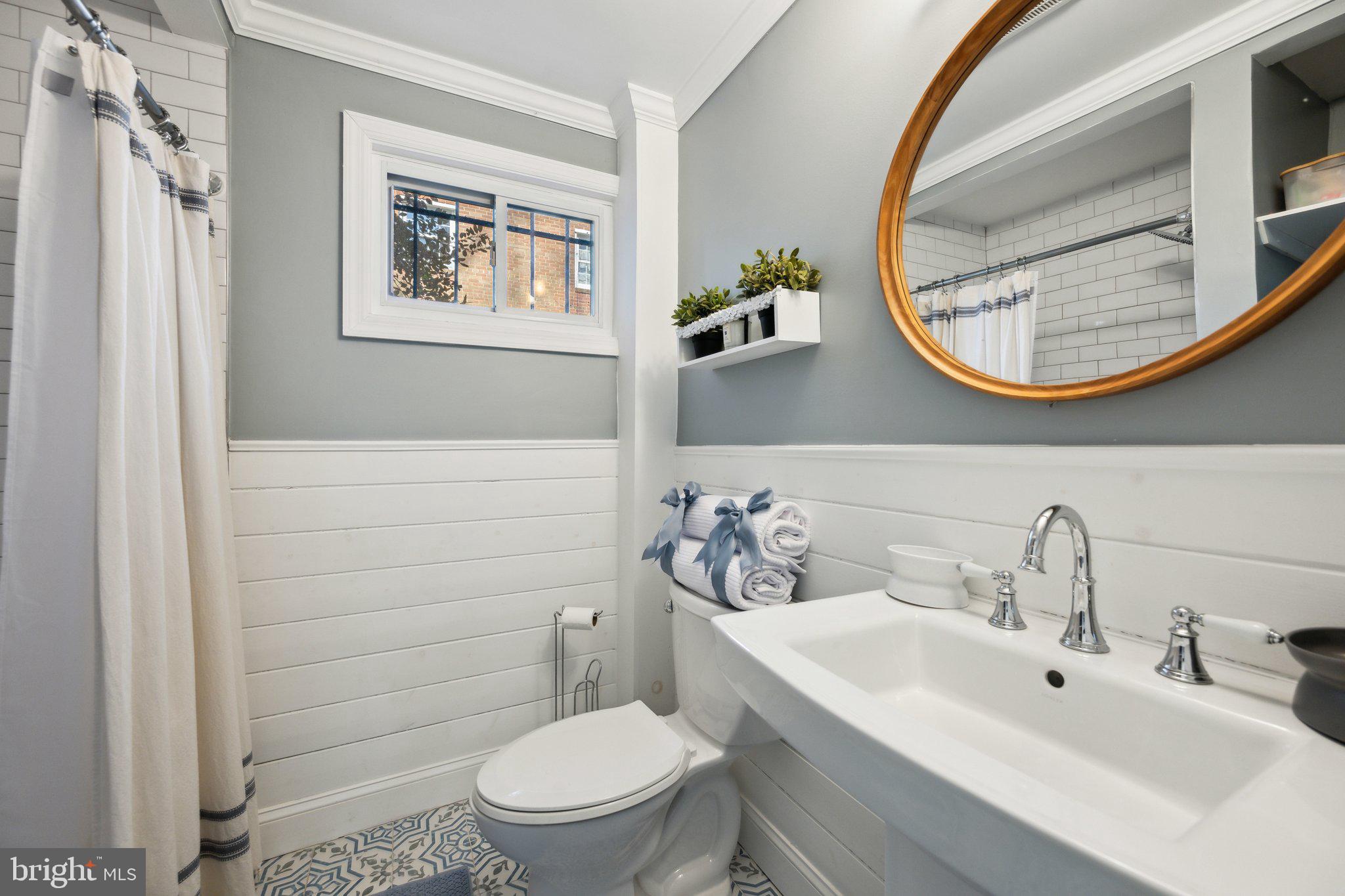 FOREST GLEN PARK - Residential