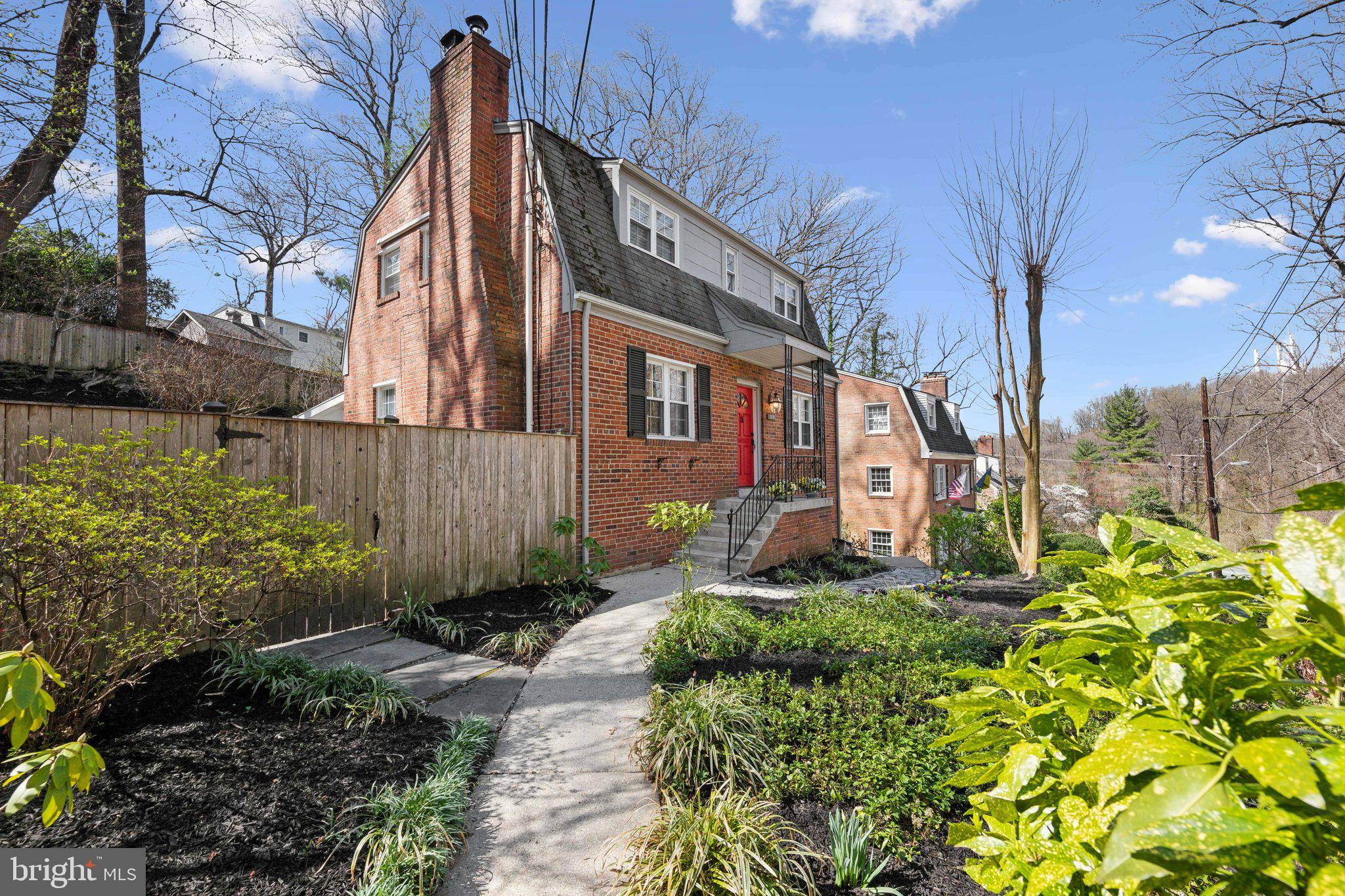 FOREST GLEN PARK - Residential