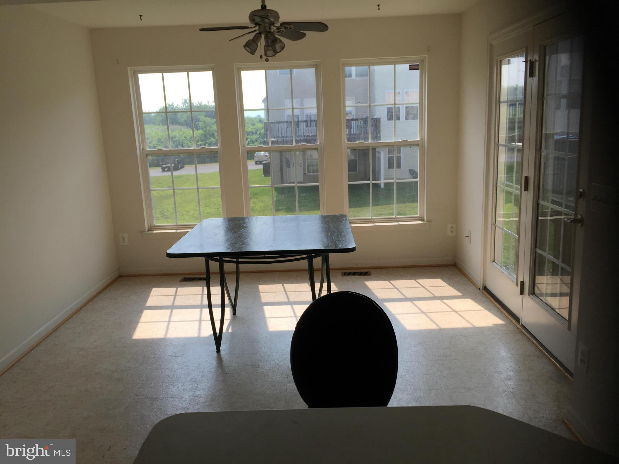 LAKELAND PLACE - Residential