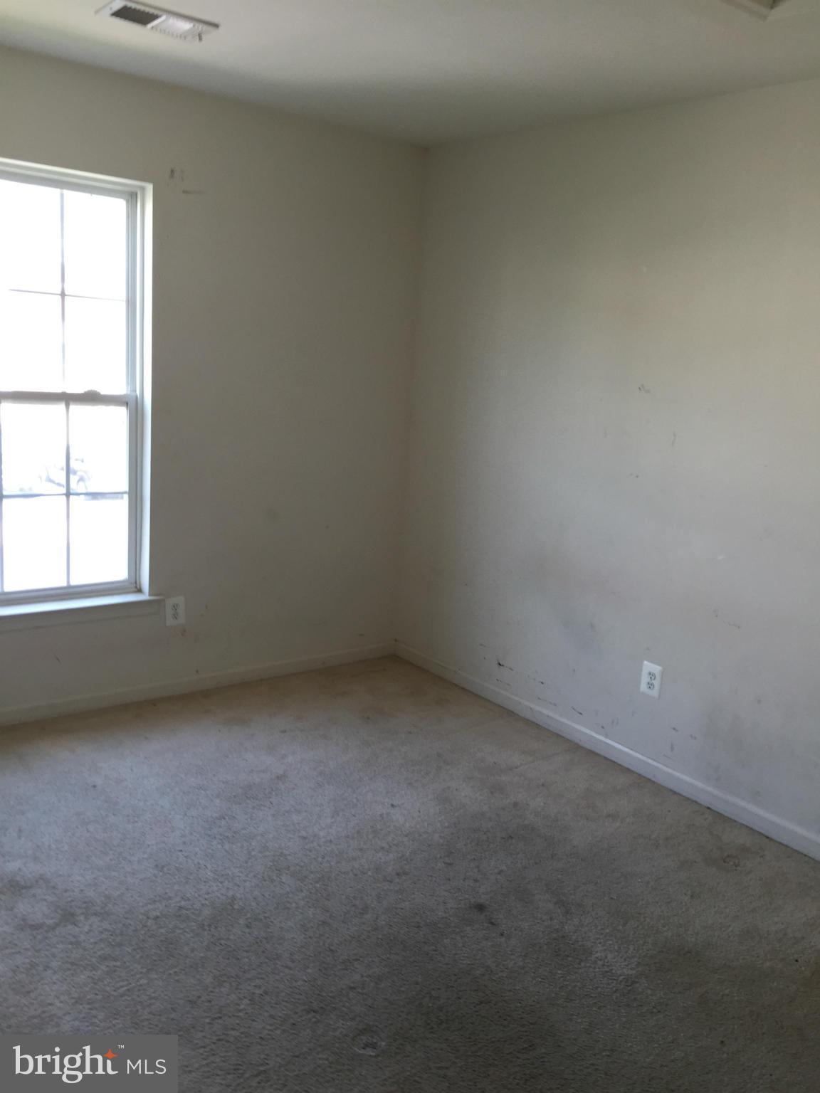 LAKELAND PLACE - Residential