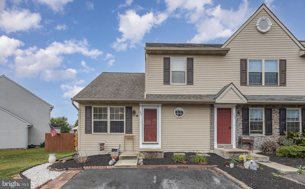Photo of 301 Wild Cherry Lane, Marietta, PA 17547 (MLS # PALA2057320)