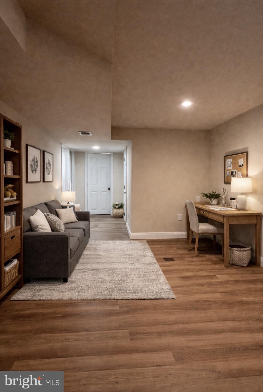 HILLCREST GARDENS - Residential