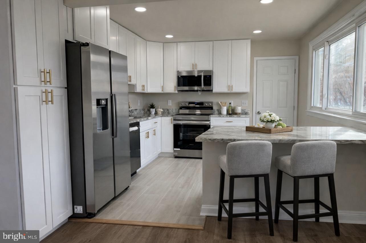 HILLCREST GARDENS - Residential