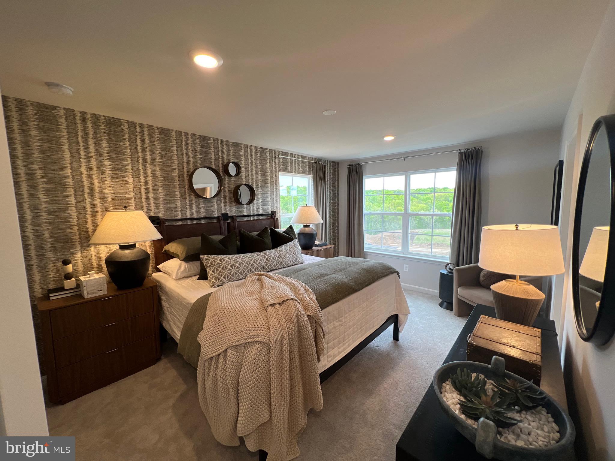 SENSENY VILLAGE - Residential