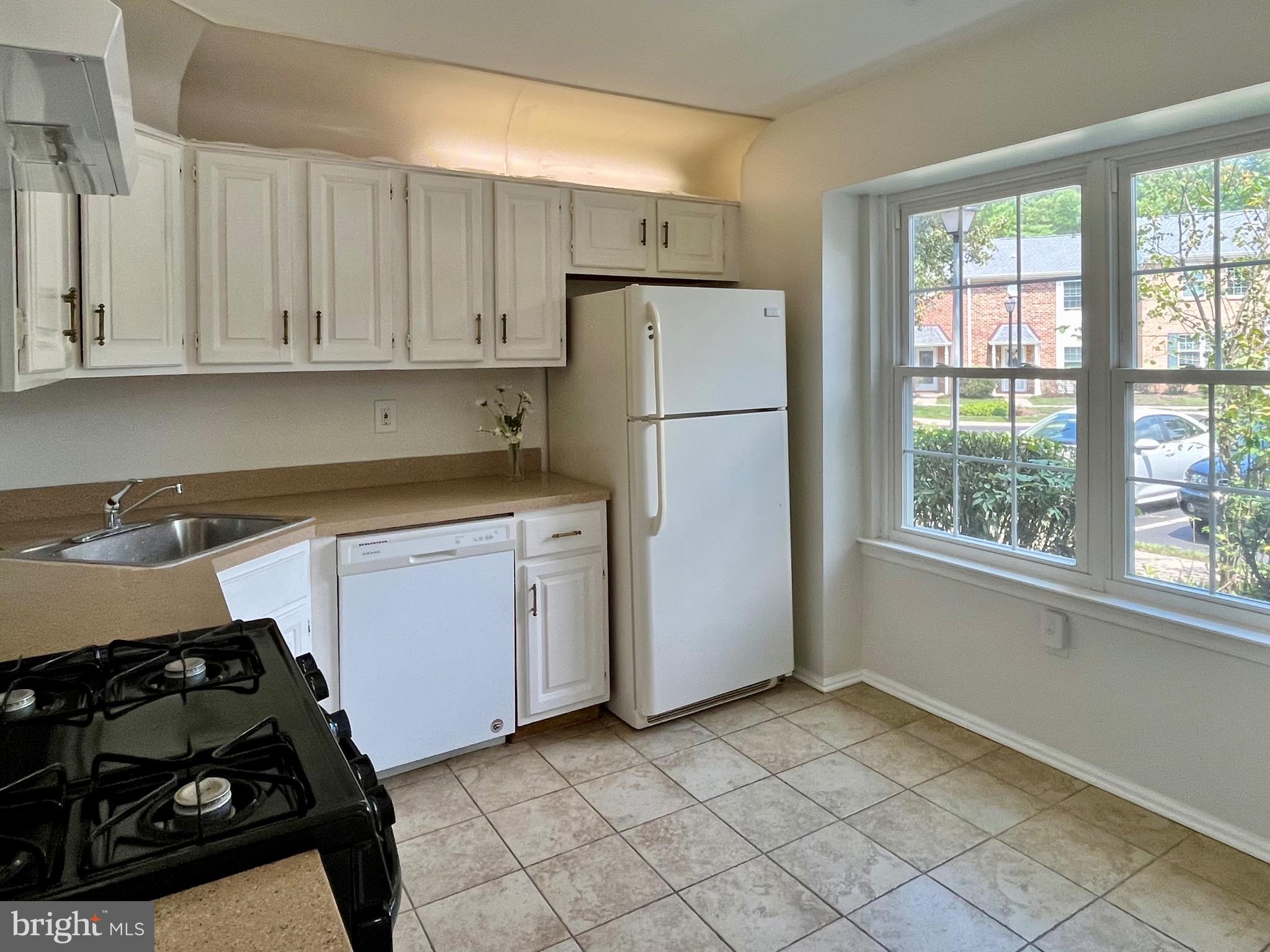 32 PAGODA CT