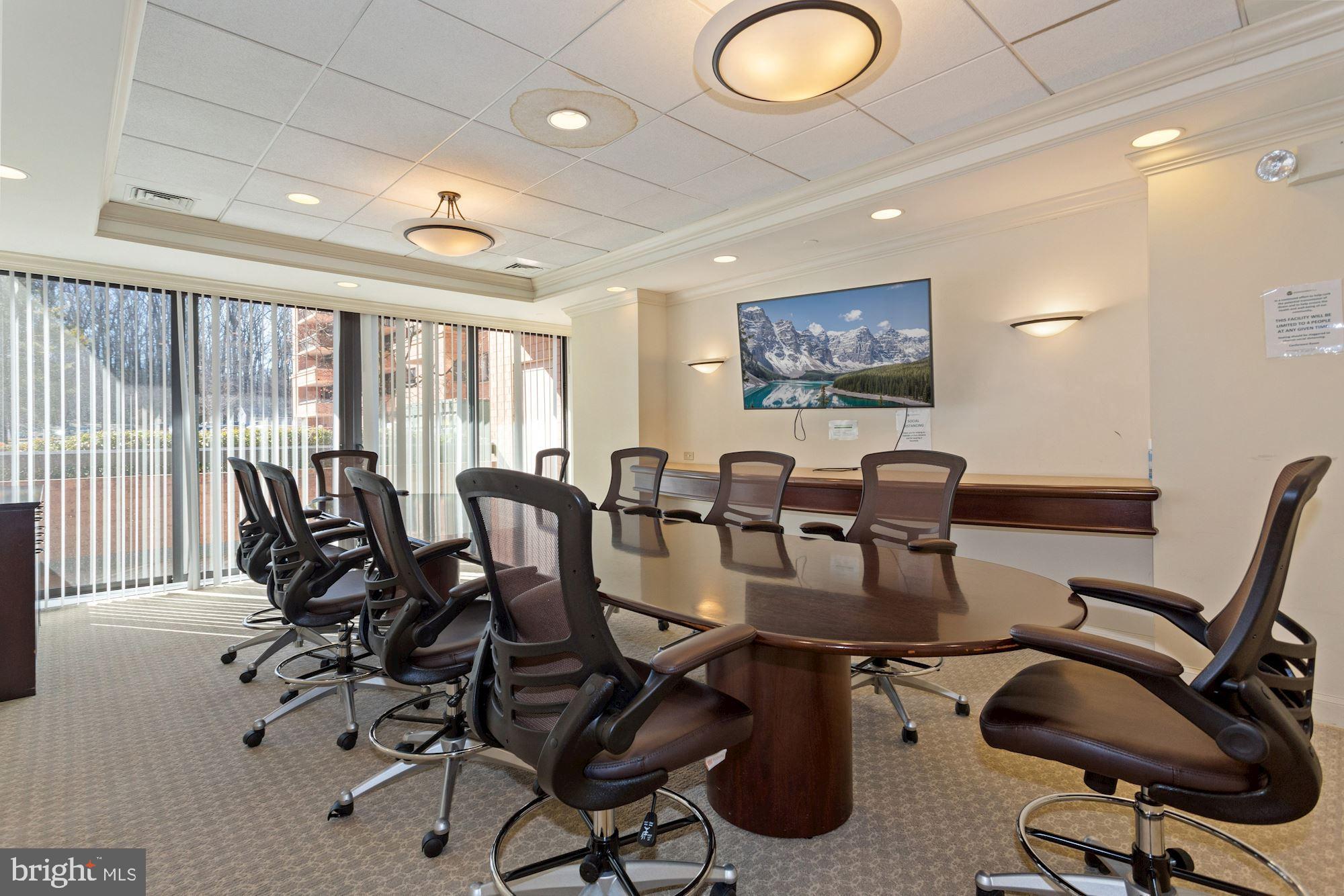 RENAISSANCE AT TYSONS - Residential