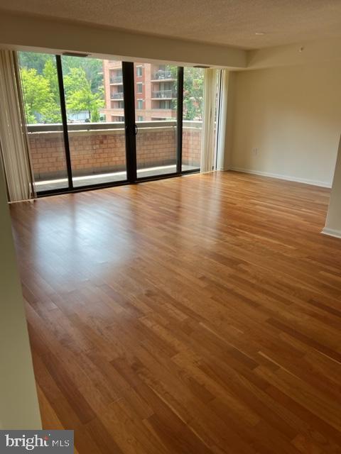 RENAISSANCE AT TYSONS - Residential