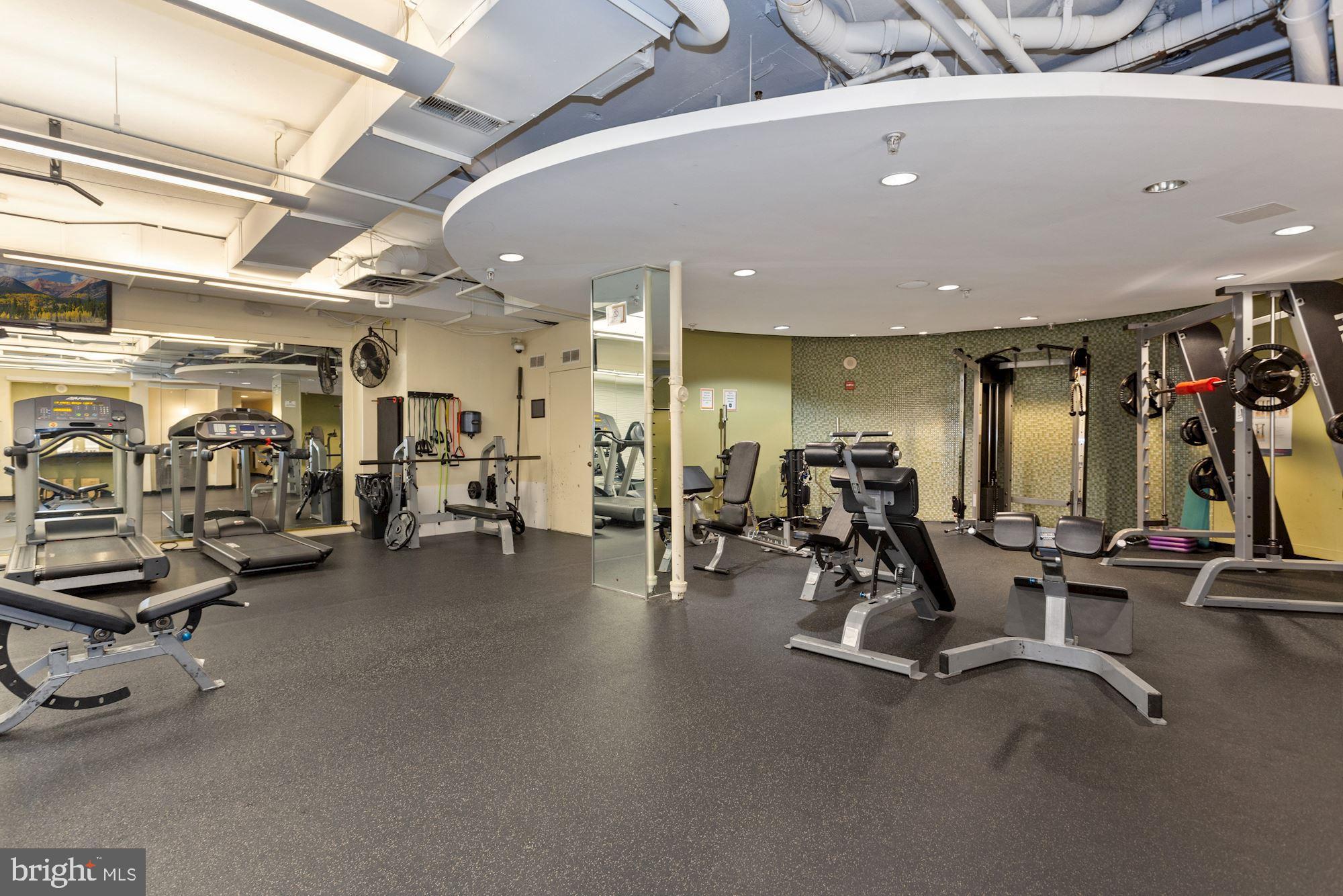 RENAISSANCE AT TYSONS - Residential