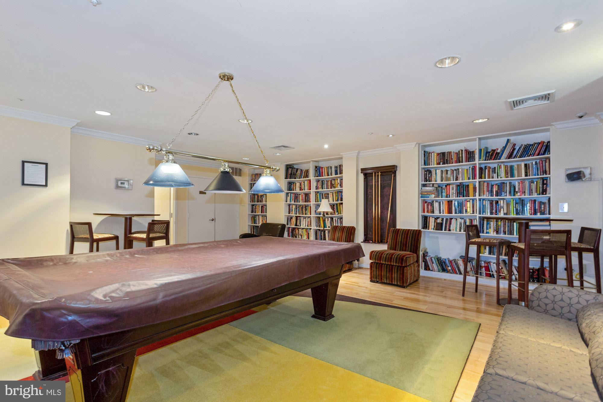 RENAISSANCE AT TYSONS - Residential