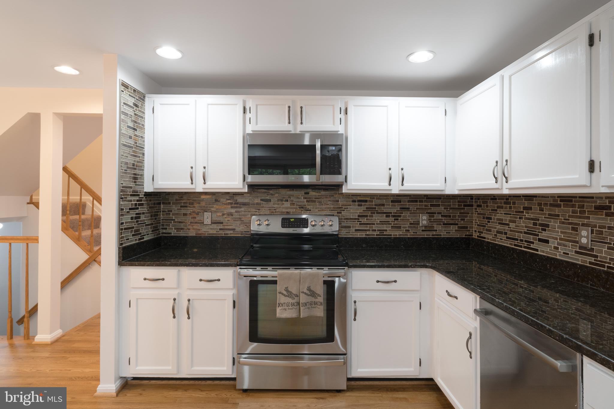 SINGLETONS GROVE - Residential