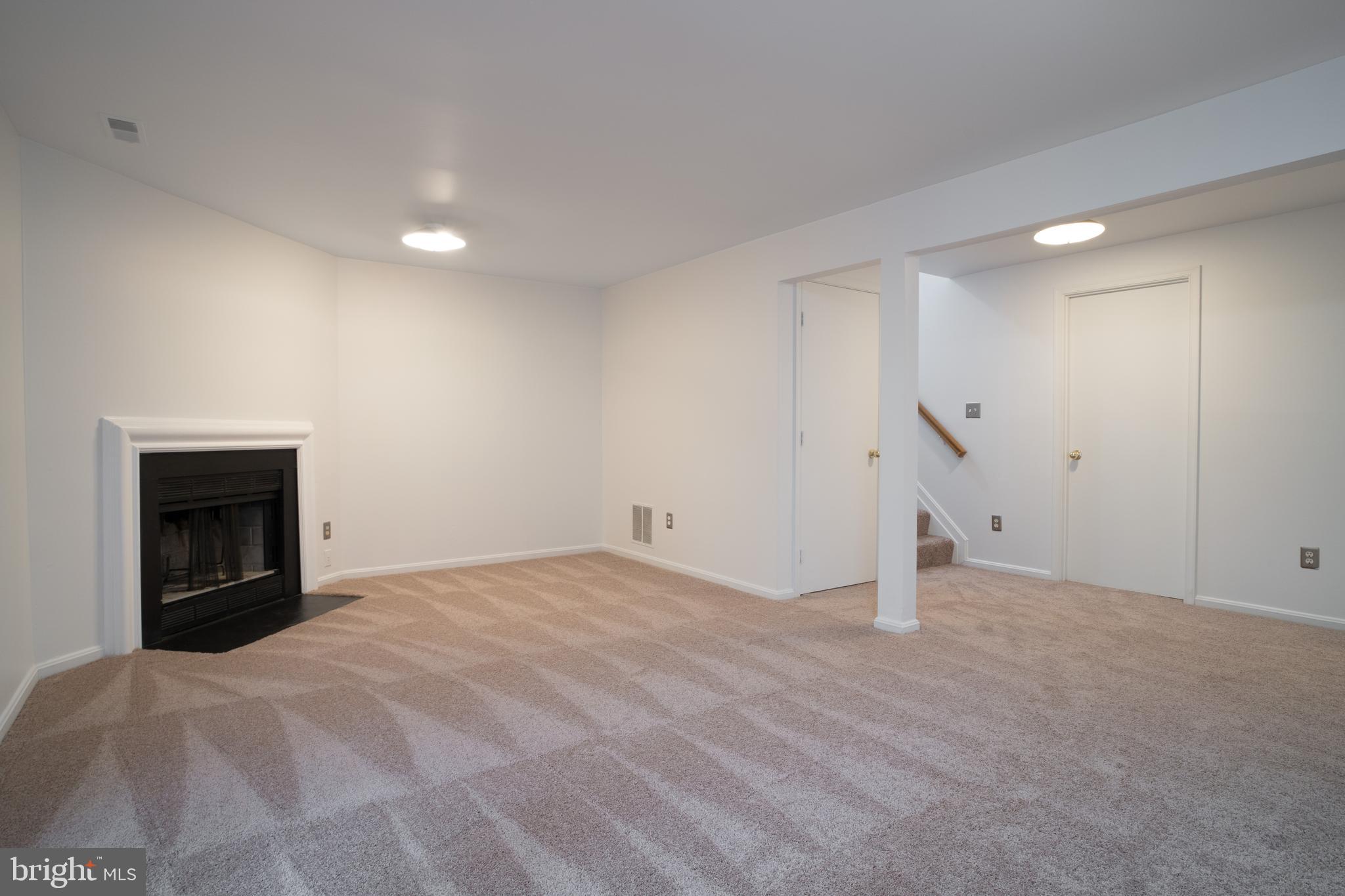 SINGLETONS GROVE - Residential