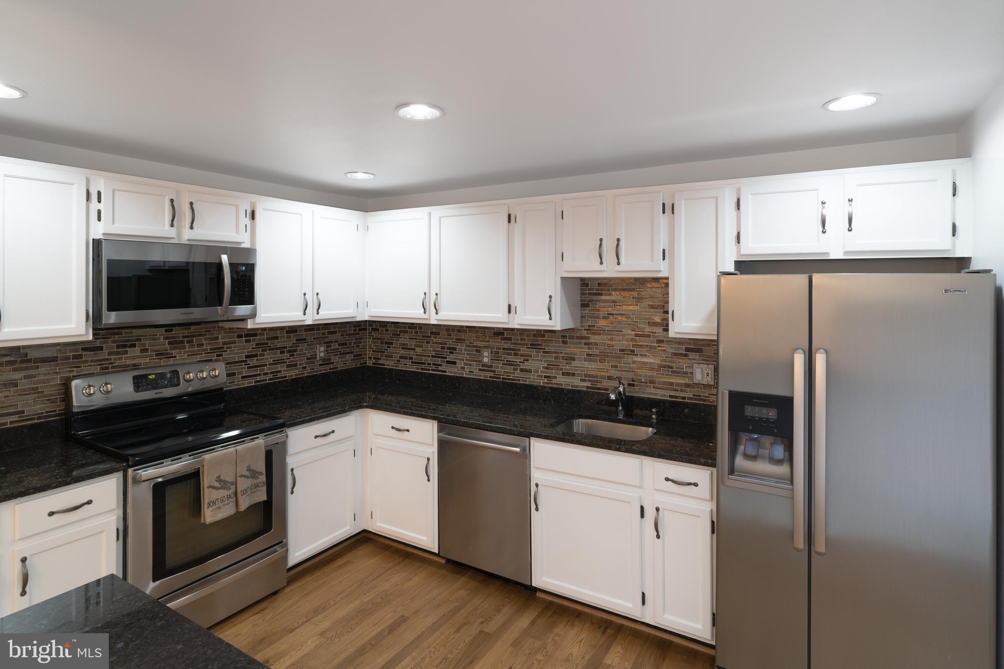 SINGLETONS GROVE - Residential