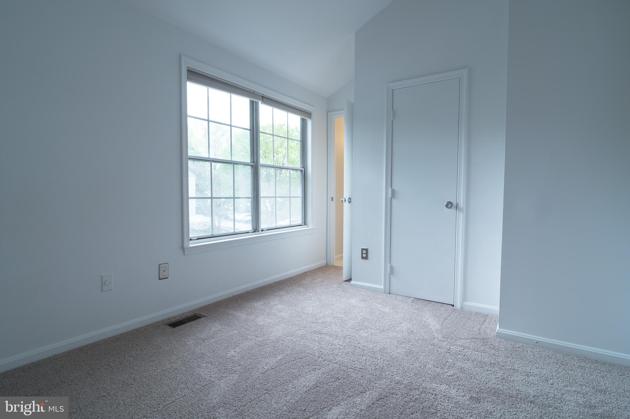 SINGLETONS GROVE - Residential