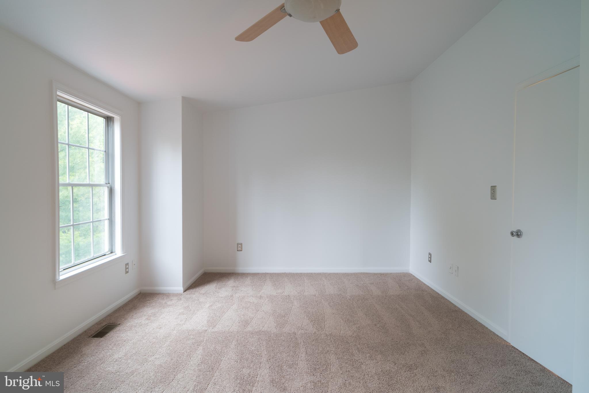 SINGLETONS GROVE - Residential