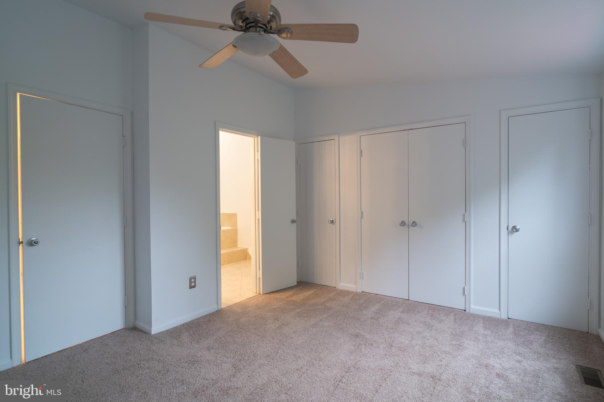 SINGLETONS GROVE - Residential