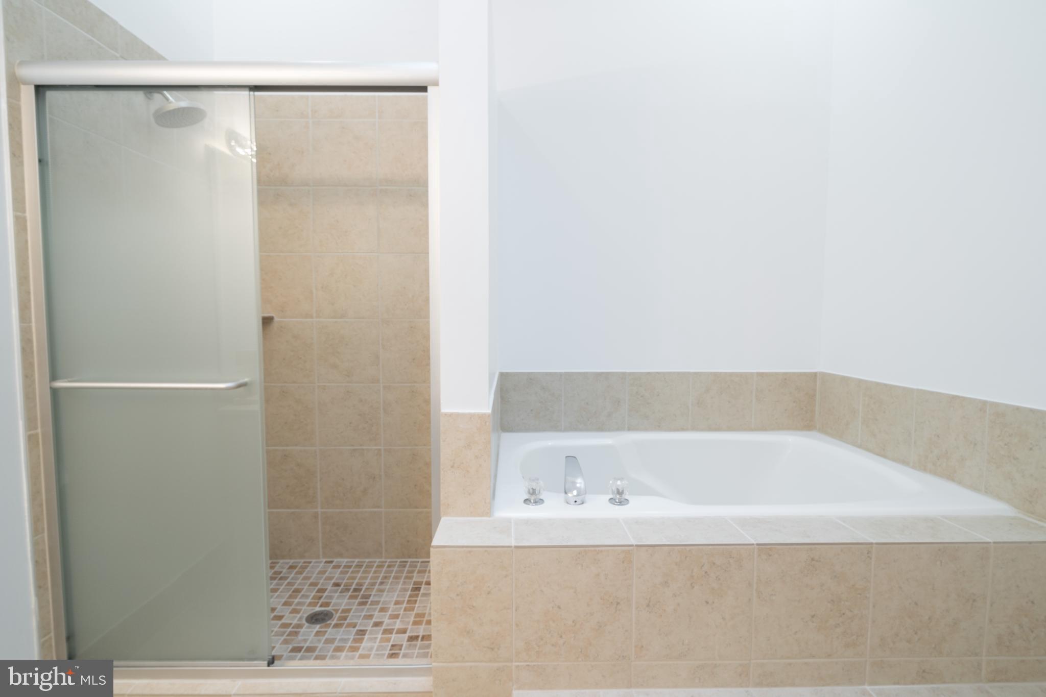 SINGLETONS GROVE - Residential