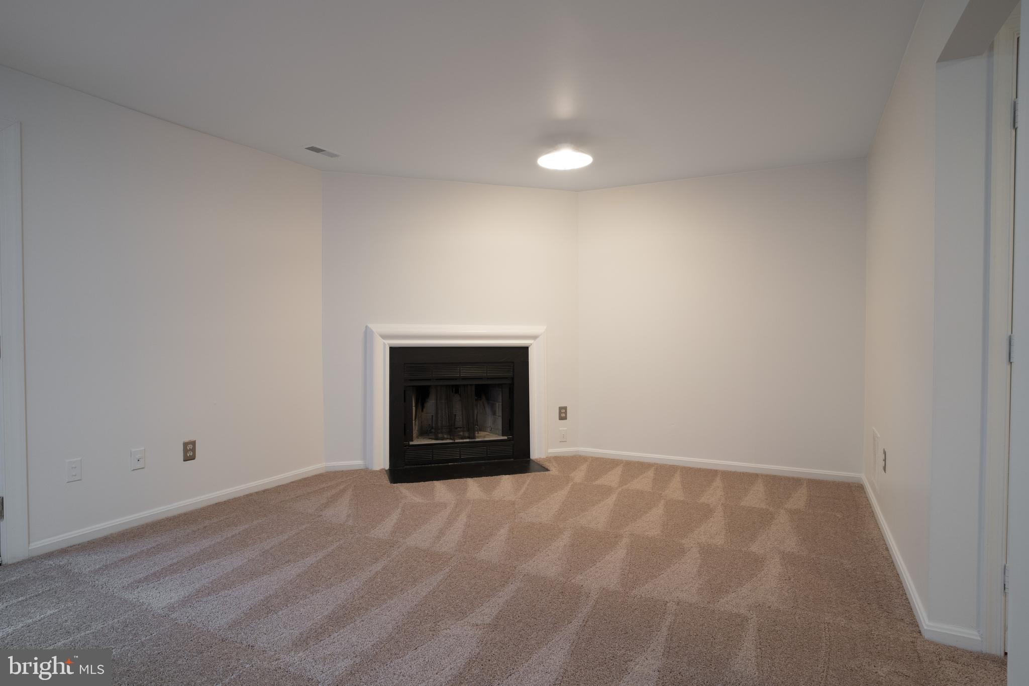 SINGLETONS GROVE - Residential