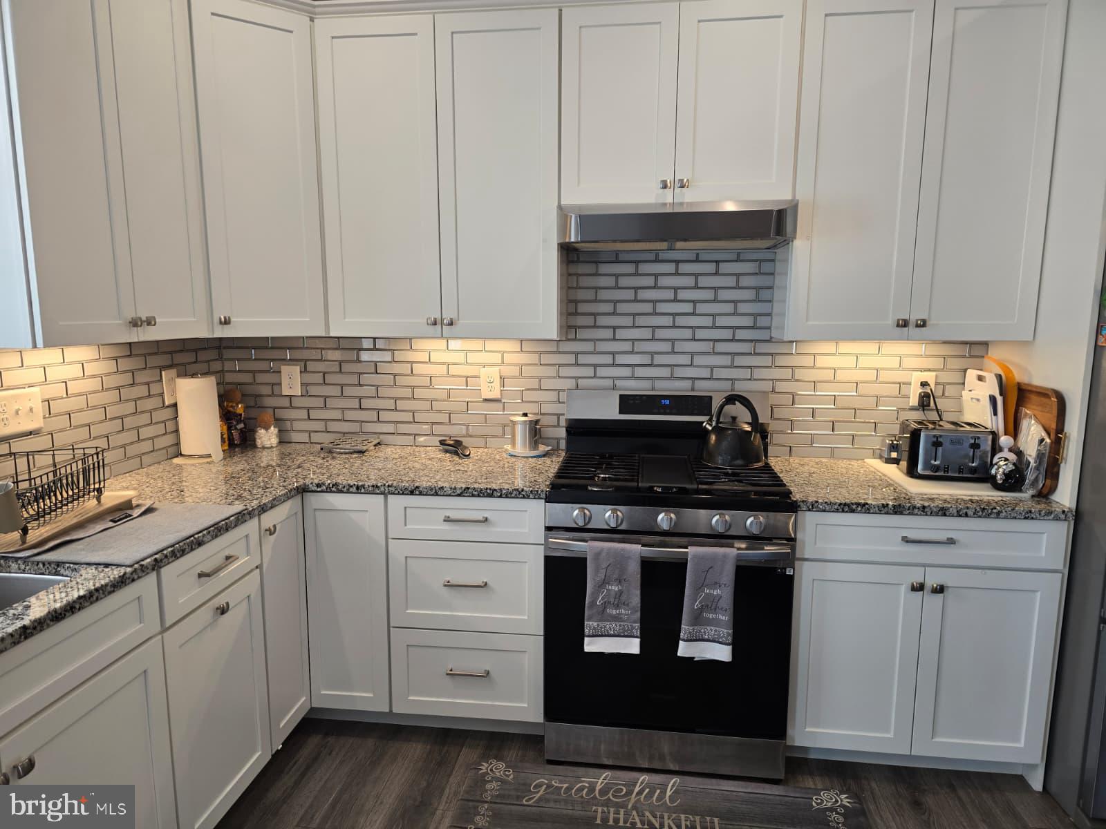 CRUMPTON - Residential