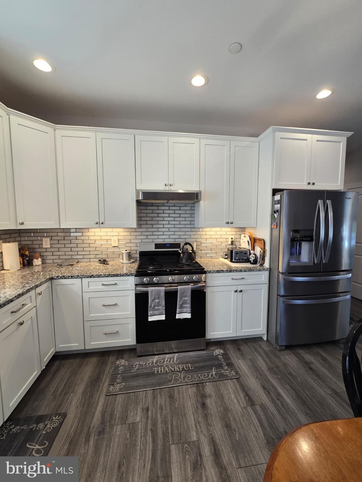 CRUMPTON - Residential