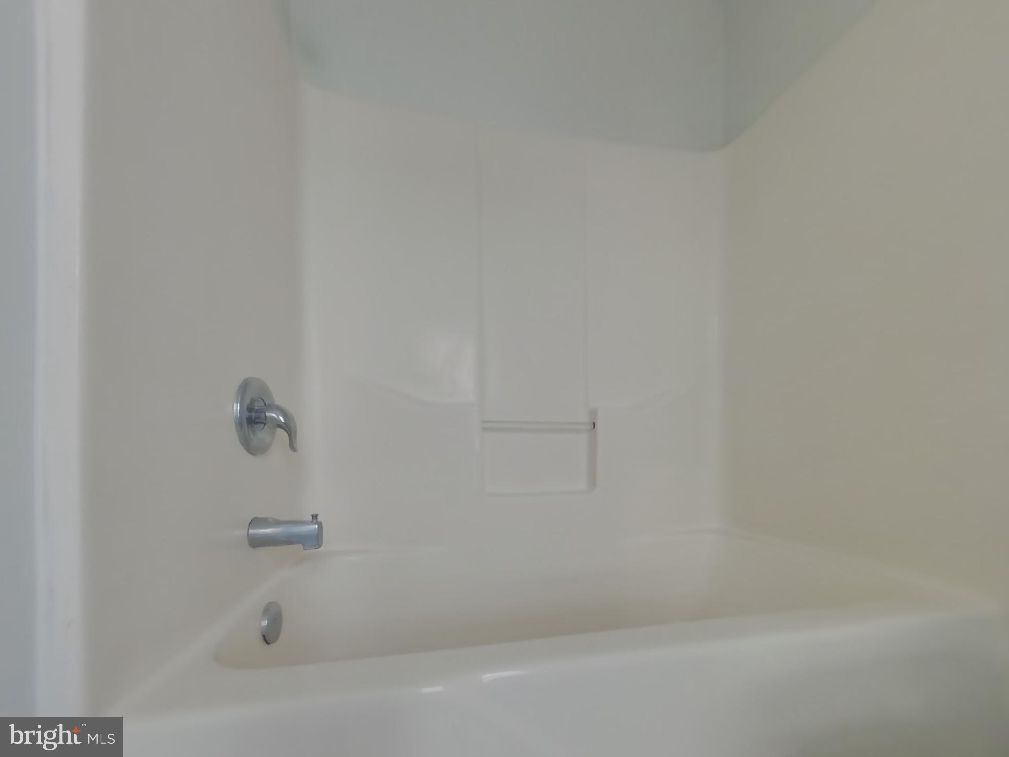 SOUTHWINDS SUB - Residential Lease