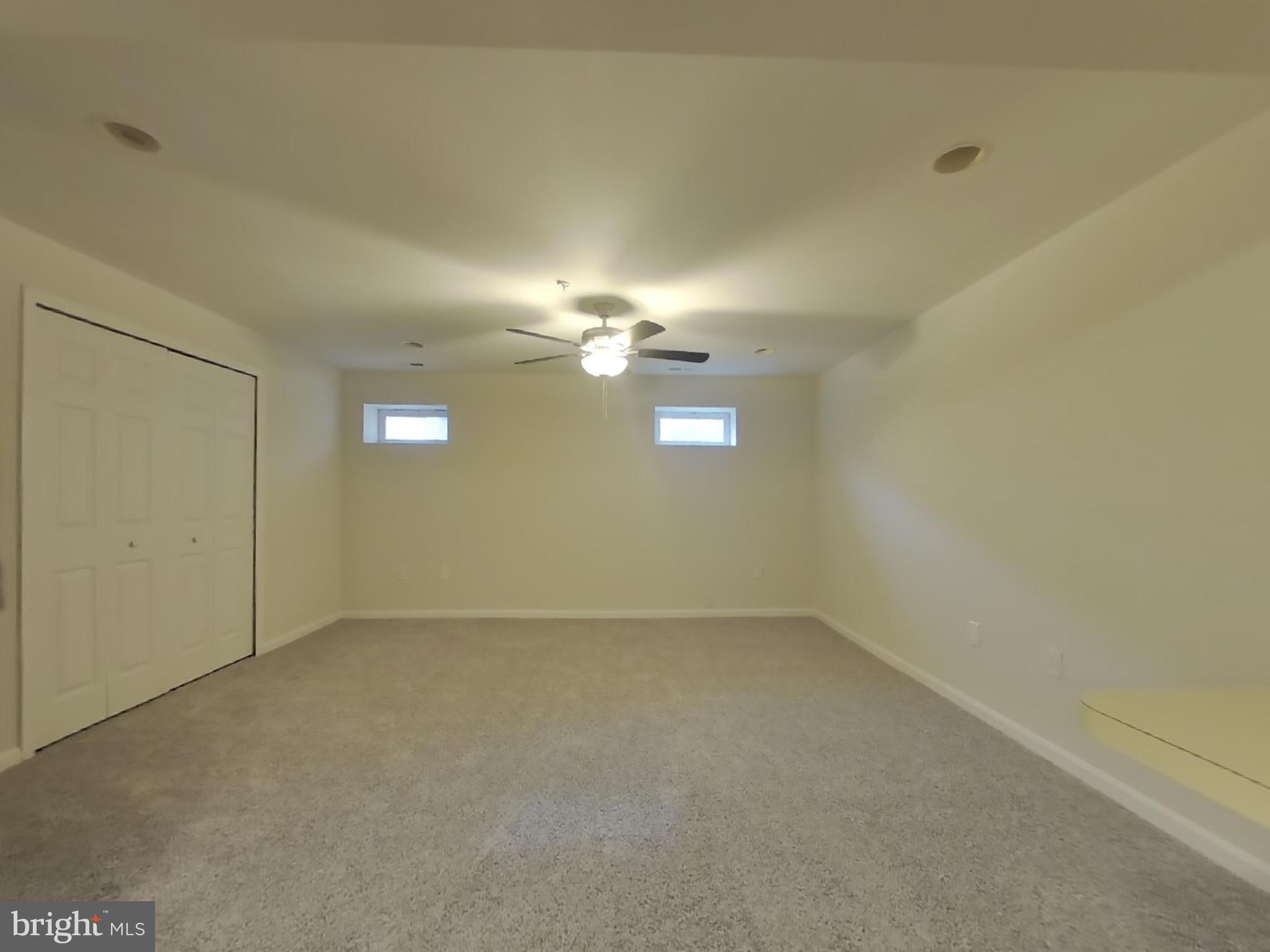 SOUTHWINDS SUB - Residential Lease