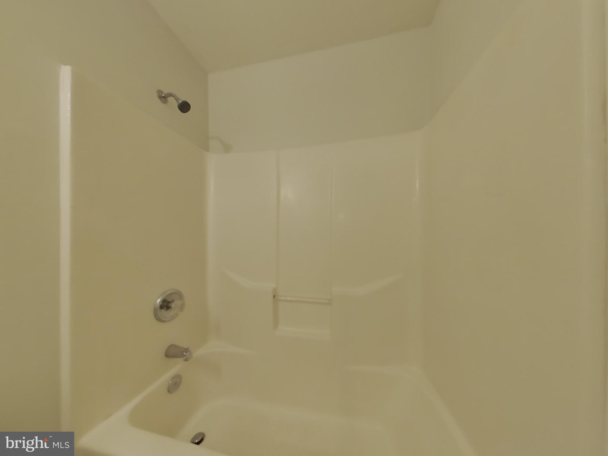 SOUTHWINDS SUB - Residential Lease