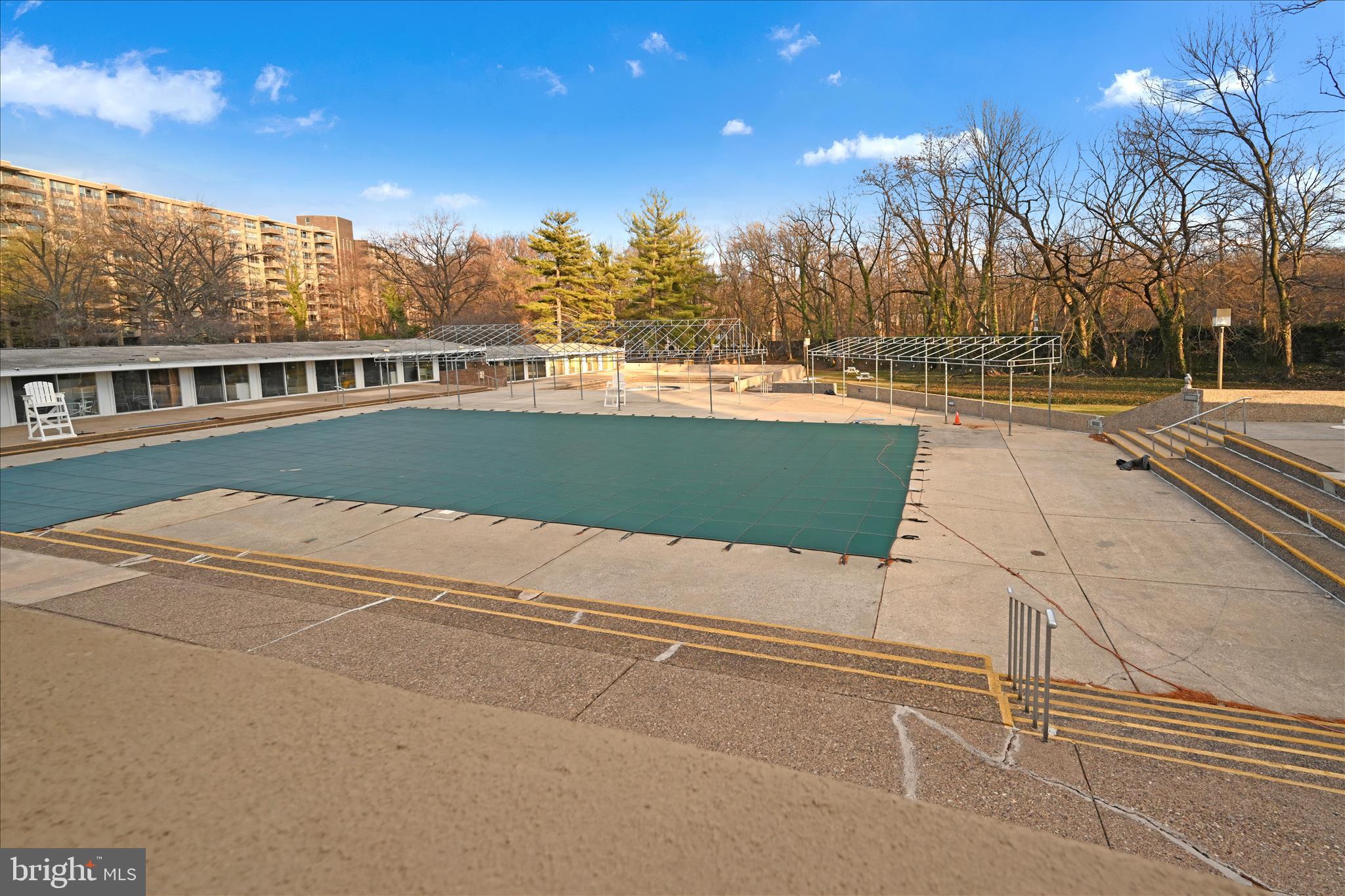 GREEN HILL - Residential