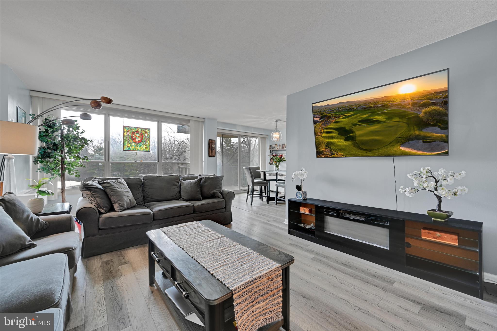 GREEN HILL - Residential