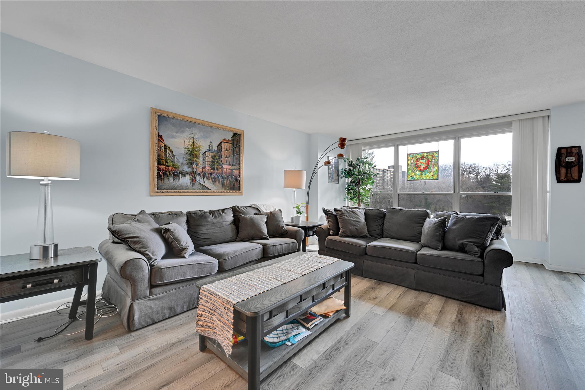 GREEN HILL - Residential