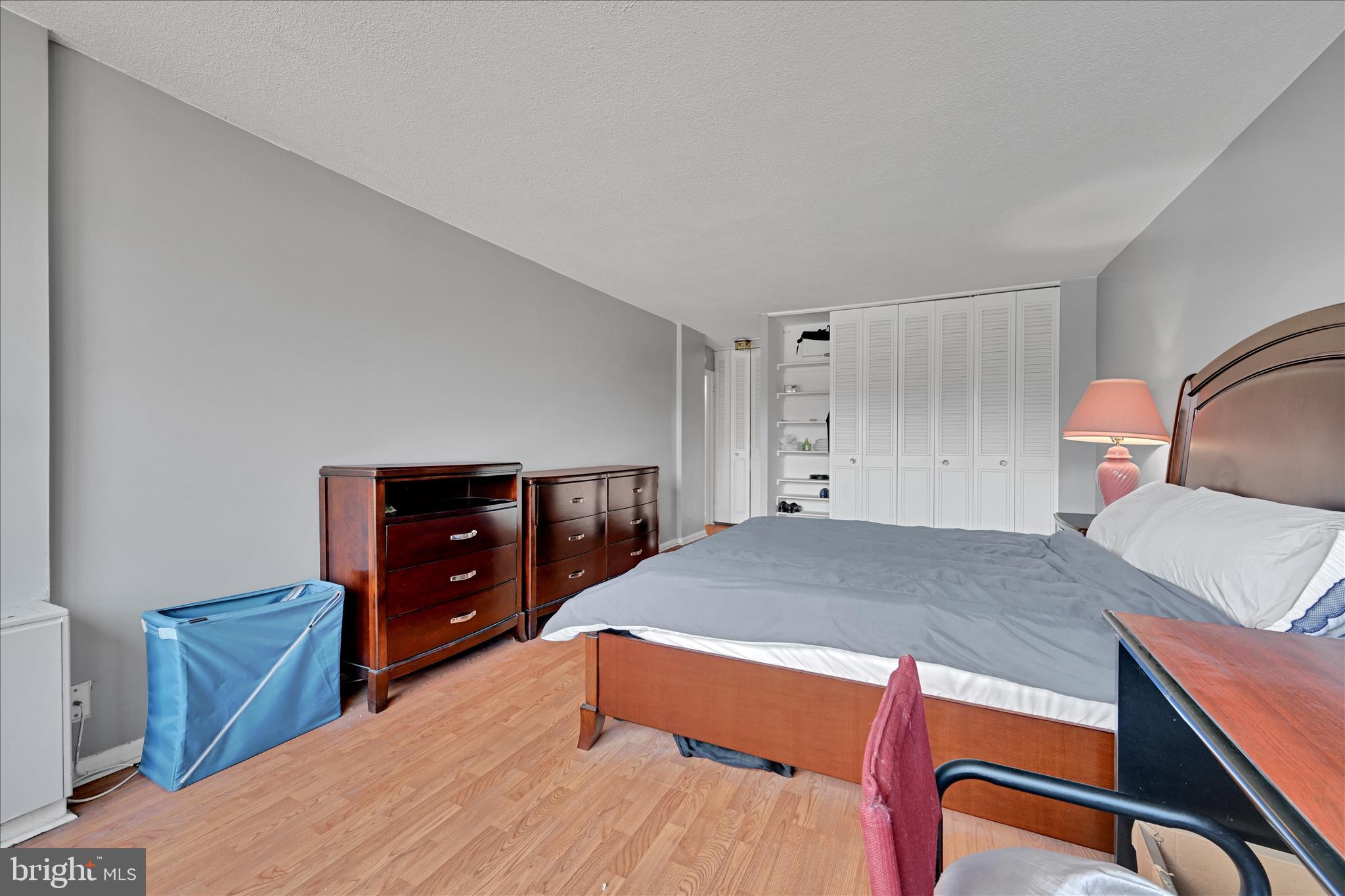 GREEN HILL - Residential