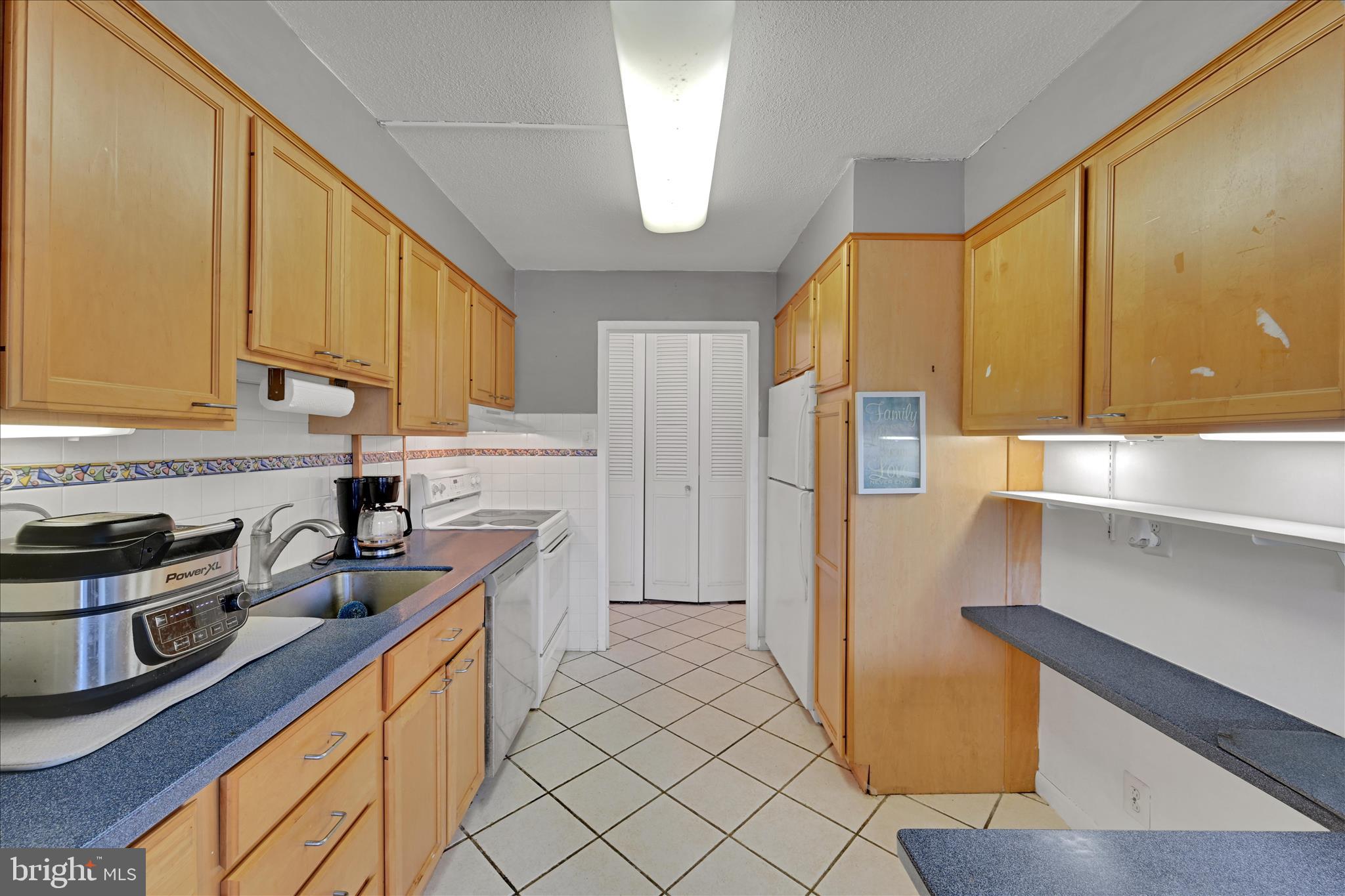 GREEN HILL - Residential