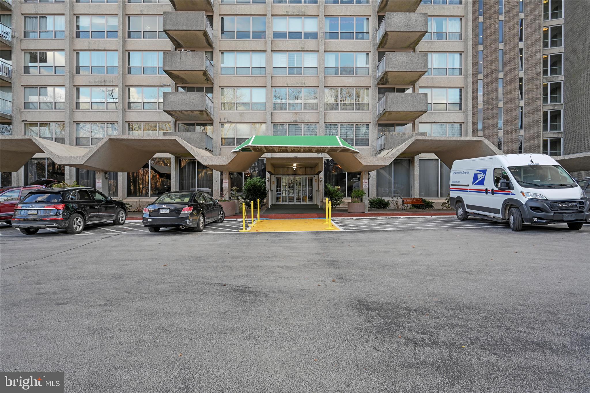 GREEN HILL - Residential