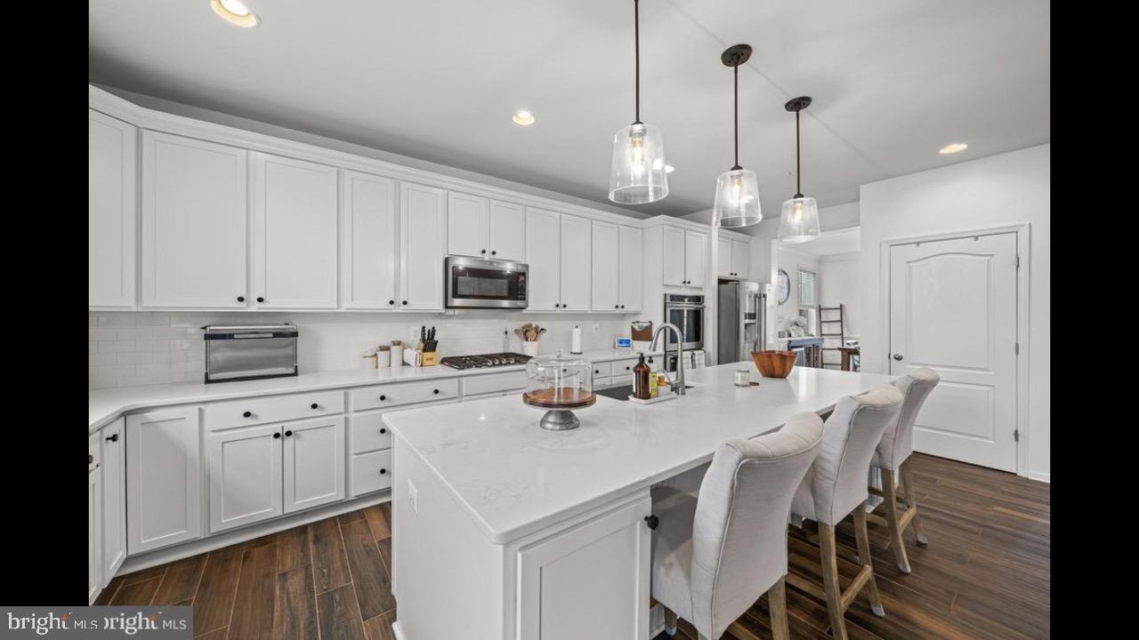 NORTH CALVERT WOODS - Residential Lease