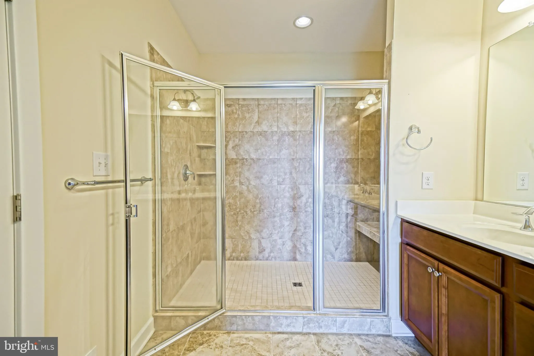 Lewes, Delaware 19958, United States, 4 Bedrooms Bedrooms, ,4 BathroomsBathrooms,Residential,Active,119240