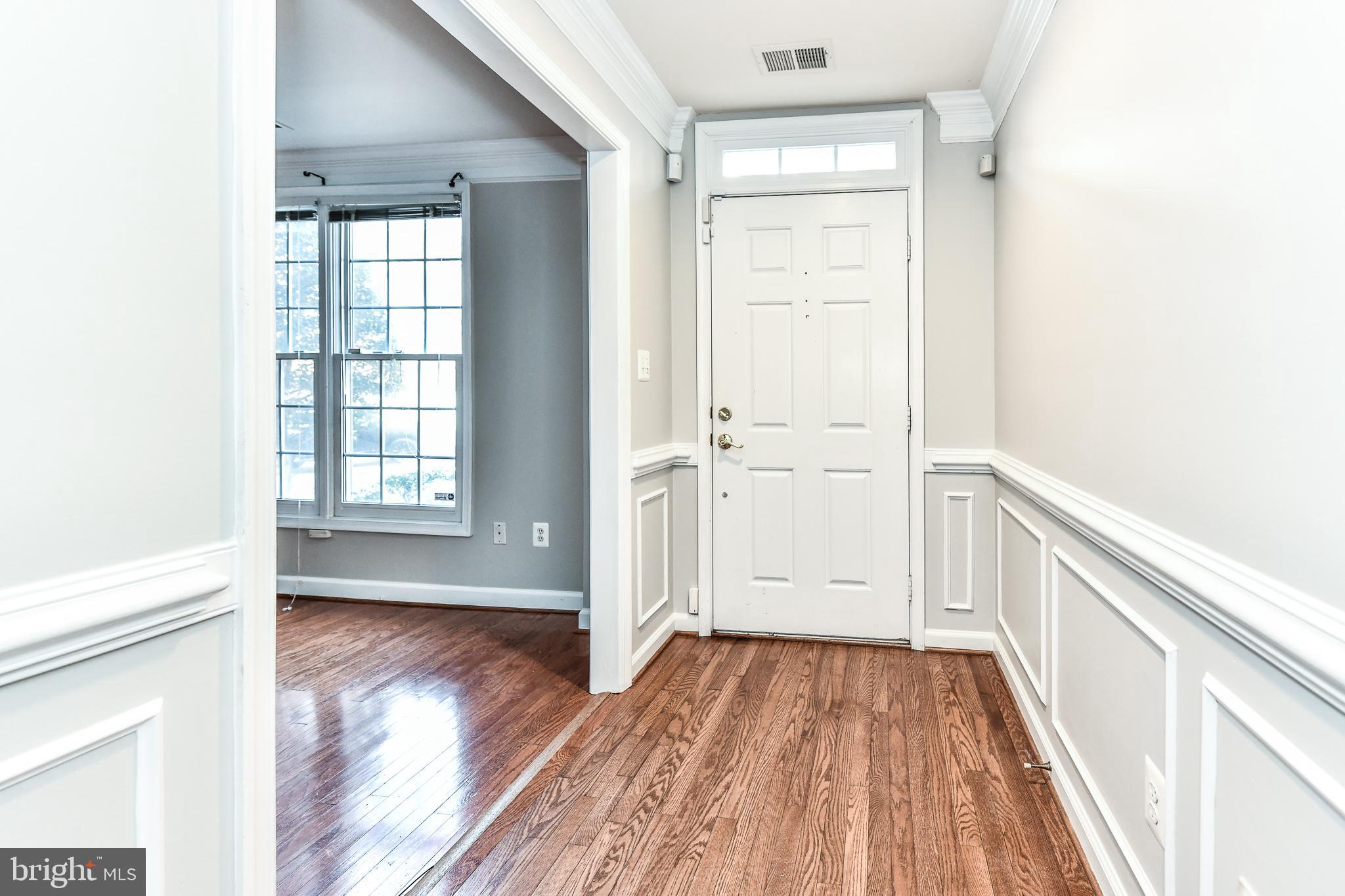 TYSONS VILLAGE - Residential Lease